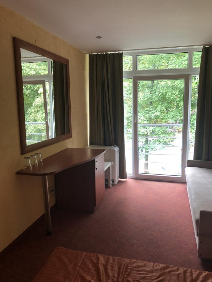 Resort Piaseczno Rozpłucie Eksteriør billede
